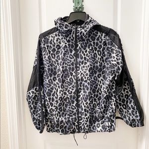Victoria’s Secret PINK Black & Grey Leopard Windbreaker & Short Set Size XS